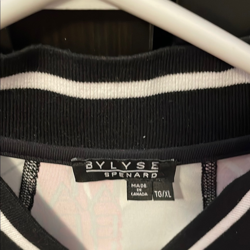 NWOT Women's Multicolor Graphic zip up Bylyse Spenard Jacket size xl - Picture 2 of 5